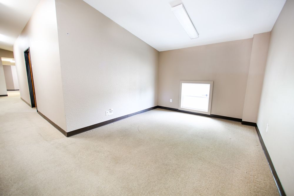 Lake Creek Office: 10313 Lake Creek Pkwy, Austin, TX 78750